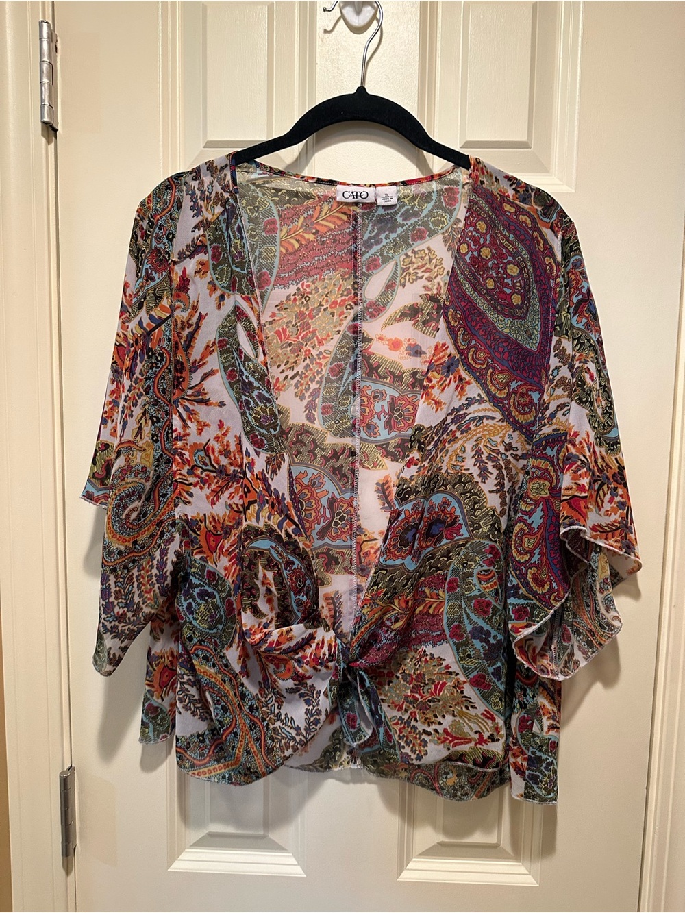 💥 $5 if bundled - XL CATO Multicolor Paisley Sheer Tie-Front Kimono